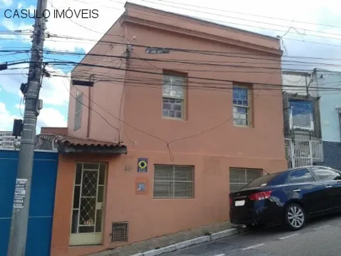 Casa residencial à venda no Centro com 153 m² e 2 dormitórios/quartos disponíveis.