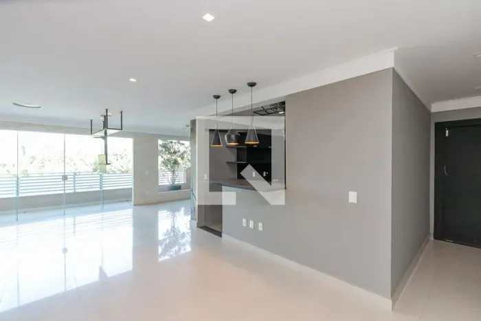 Casa à Venda - Campo Belo, 3 Quartos, 280 m2