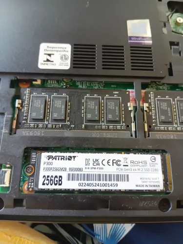 Ssd m.2 sata 256gb seminovo funcionando perfeitamente 