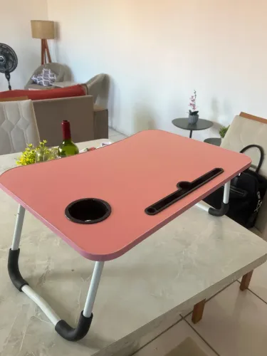 Mesa dobrável e portátil para notebook