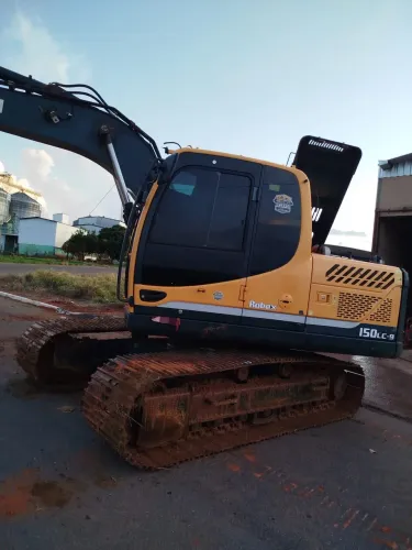 Escavadeira Hidráulica Hyundai Robex 150 LC 
