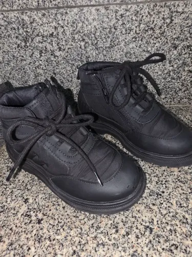 Tenis cano alto Zara, tam 27, preto, menino