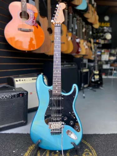 Guitarra Fender MIM Signature Richie Sambora c/ Floyd e Seymour Duncan