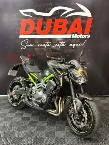 KAWAZAKI Z900 2018