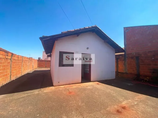 Casa com 2 dormitórios para alugar, 85 m² por R$ 800/mês - Jardim Maria Rosária - Itapuí/S