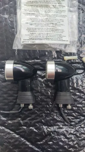 SETAS LED BONNEVILLE TODAS.