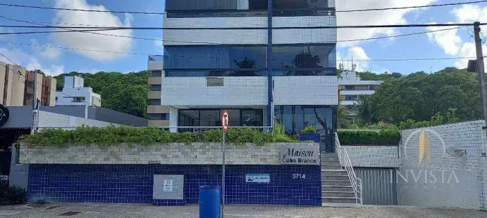 Apartamento com 2 dormitórios para alugar, 100 m² por R$ 5.100,01/mês - Cabo Branco - João