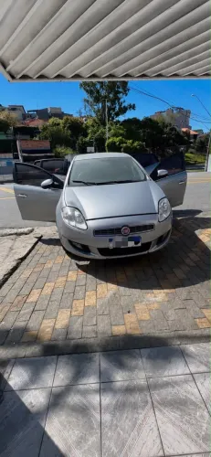 Fiat Bravo Essence Dualogic 1.8 Flex 16V 5P 2011
