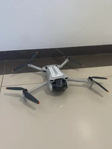 Drone DJI Mini 3 Fly More Combo