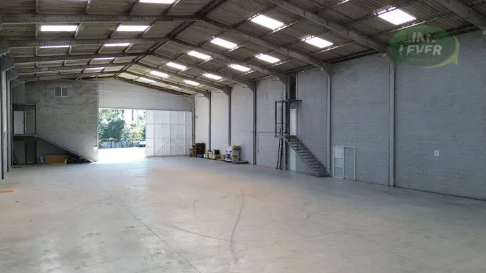 Barracão para alugar, 1100 m² por R$ 18.000,00/mês - Florestal - Quatro Barras/PR