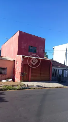 Casa comercial e residencial a venda na Barão do Melgaço codigo: 329320
