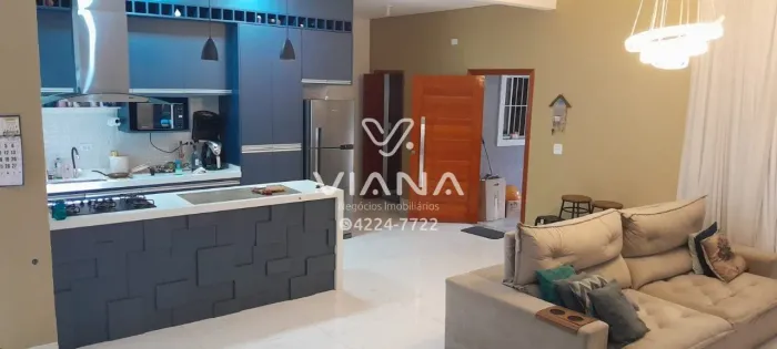 Sobrado à venda no bairro Vila Alzira em Santo André