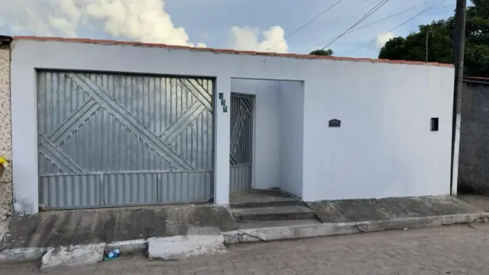 Vende-se casa no Distrito de Barreiras, Coruripe, Alagoas