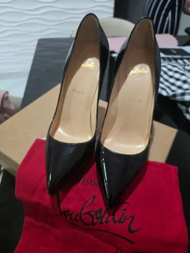 Scarpin Christian Louboutin Original
