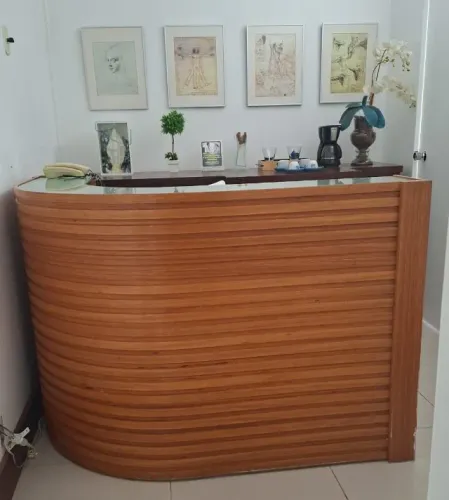 BALCÃO RECEÇÃO CLÍNICAS E ESCRITÓRIOS