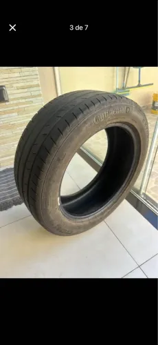USADO em Bom estado - Pneu Extreme Contact DW Continental HRV