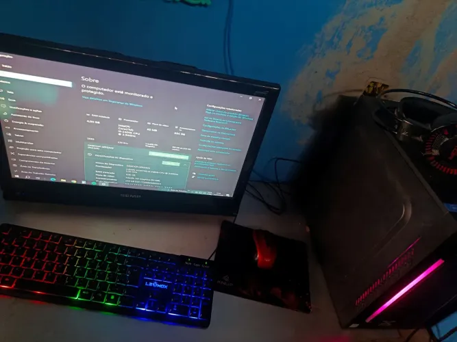 Vendo PC Desktop em Ótimo Estado