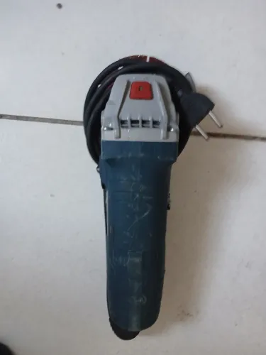 Esmerilhadeira