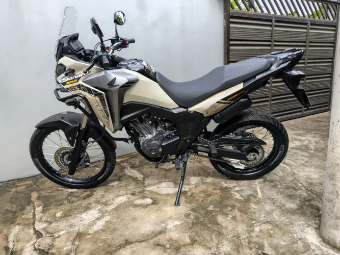 Sahara 300 Adventure 2025 Flex