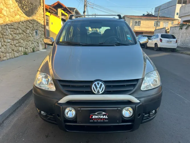 Volkswagen Crossfox 1.6 MI Total Flex 8V 5P 2006