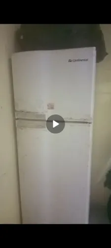 Geladeira continental não está pegando
