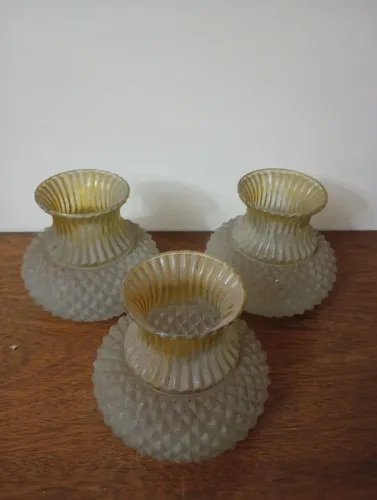 Lustre cúpula tenho 4 unidades 70 cada uma ou as 4 por 230