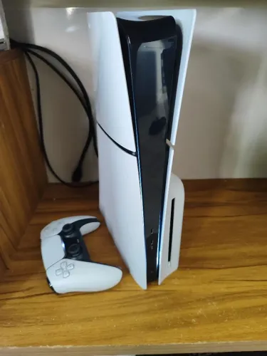 PS5 slim com leitor físico aceito cartão!