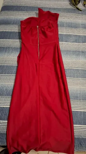 VESTIDO DE FESTA VERMELHO