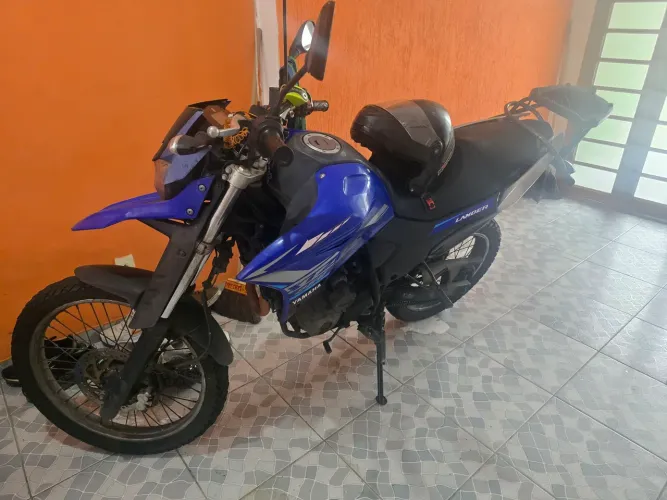 Lander 2021 única dona