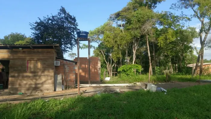 Vendo um terreno