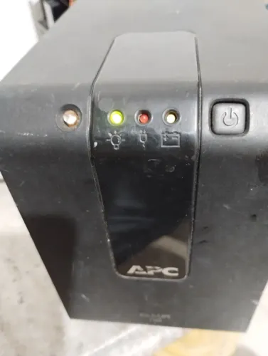 Nobreak APC Back-UPS 700 Com Garantia