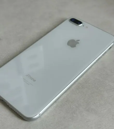 iPhone 8 plus 