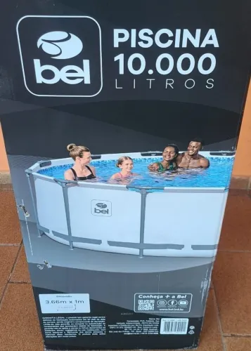 Piscina Bel de 10.000 litros