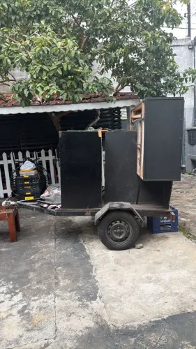 Carretinha Reboque 2 Eixos Multiuso (Som Automotivo / Carga)