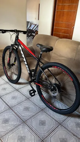 VENDO BICICLETA ARO 29 AL. NITRO F. MEC. 21 V