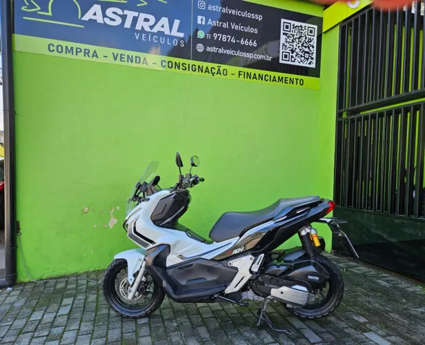 Honda ADV Gasolina Automático
