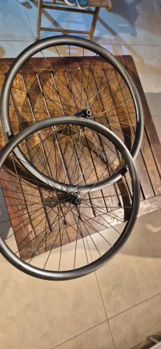Rodas MTB Aro 29 em Carbono