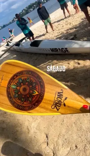 Remo canoa havaiana