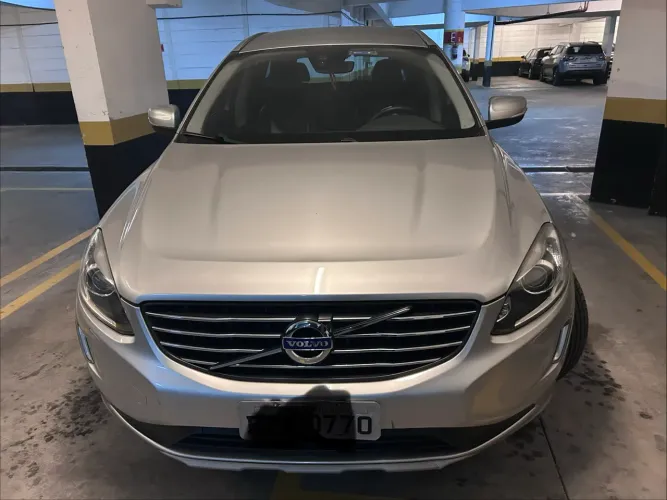 Volvo XC 60 T-5 Kinetic 2.0 245cv FWD 5P 2017