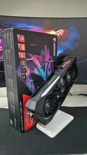 Placa de Vídeo RX 6900 XT - 16Gb - Aorus Master