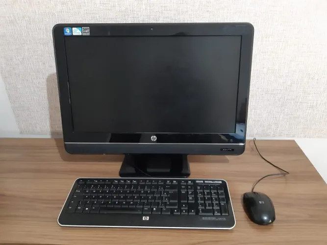 Computador All in One HP Omni 200