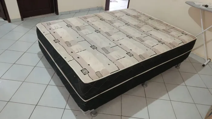 Cama unibox e ventilador para vender logo