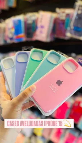 Cases Aveludadas para iPhone 15