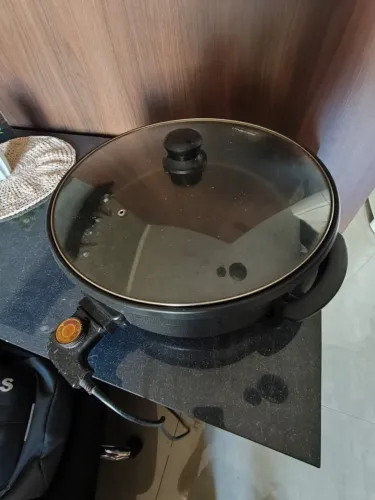 Panela Elétrica Britânica