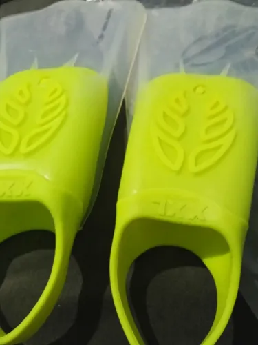 Pé de pato nadadeira para natação Mormaii tamanho XXL novo.