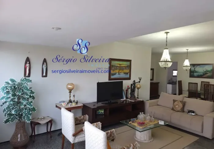 Apartamento com 3 quartos no bairro Dionisio Torres - Edifício Ravenna