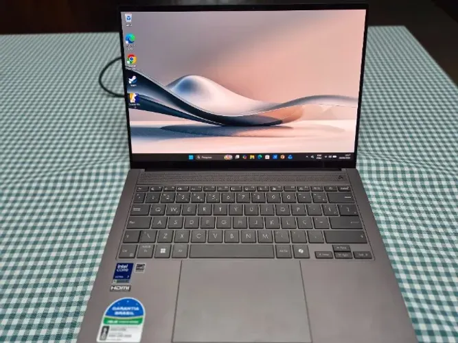 Notebook ASUS Zenbook S14 UX5406SA Intel Core Ultra 7 256V 32GB RAM 1TB SSD