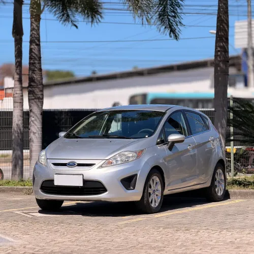 Ford Fiesta SE 1.6 16V Flex 5P 2012