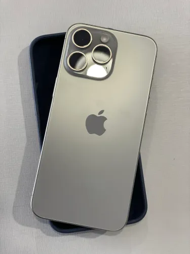 iPhone 15 Pro Max 512GB Titânio Natural Impecável
