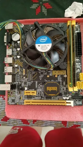 Placa mãe lga1155 mais xeon e3 1230 V2 mais 12 de RAM